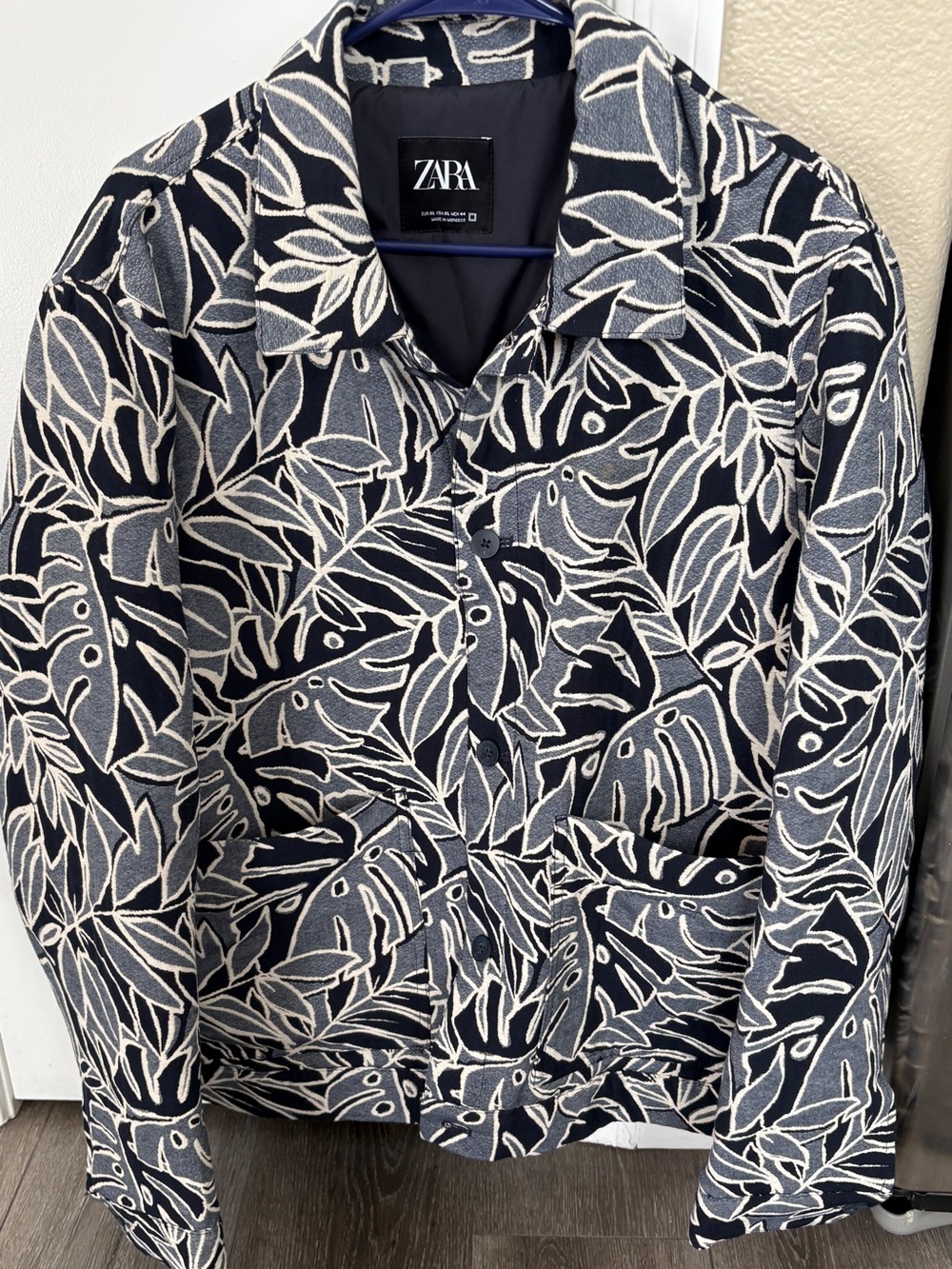 Zara Men's Leaf Jacquard
Jacket XL - Blue/White Tropical
Pattern